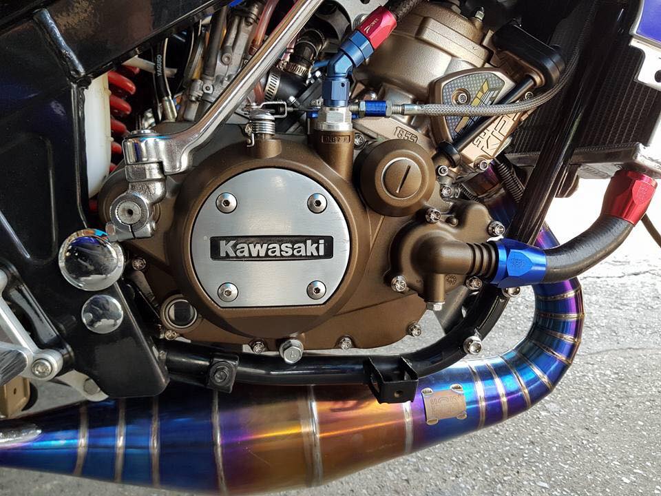 Kawasaki SSR 150 do kieng day an tuong trong lang xe 2 thi - 7