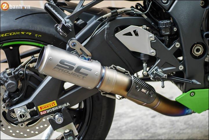 Kawasaki ZX10R Sportbike sinh ra de chinh phuc nhung duong dua - 13