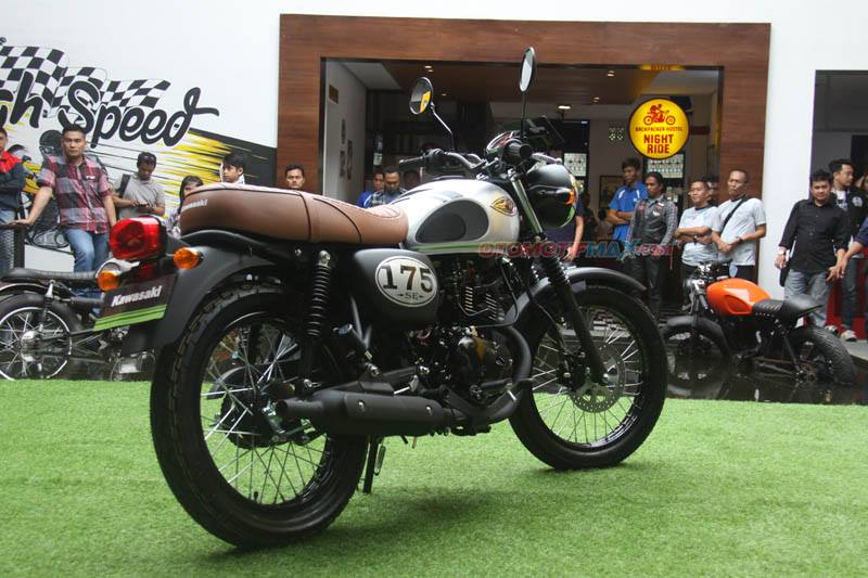 So sánh kawasaki w175 vs brixton bx 150 xe nào đáng mua hơn 