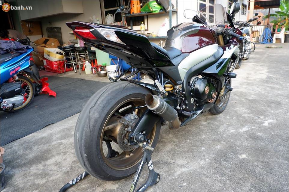 Suzuki GSXR1000 ban do nhe nhang day nhiet huyet - 11