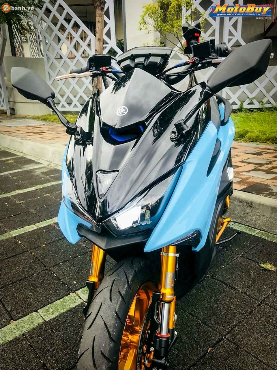 Yamaha Force 155 ban do Scooter dam chat choi tu Biker xu Dai - 3
