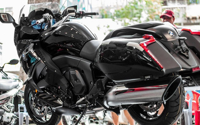 BMW K1600B 2018 dau tien cap cang Sai Gon voi gia 125 ty dong - 6