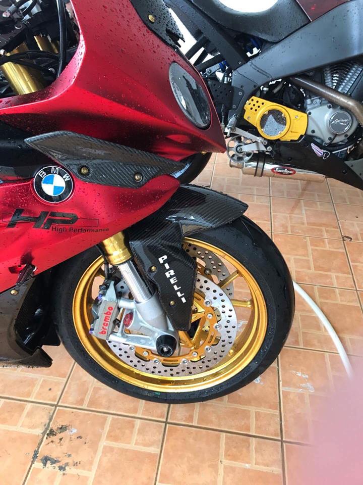 BMW S1000RR Ca map Shark goi cam cung tong mau Red Candy - 5
