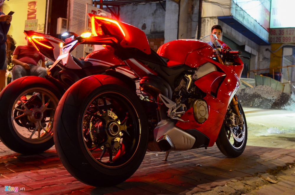 Ducati Panigale V4 Speciale do bo VN voi gia ngat nguong 16 ty dong - 3