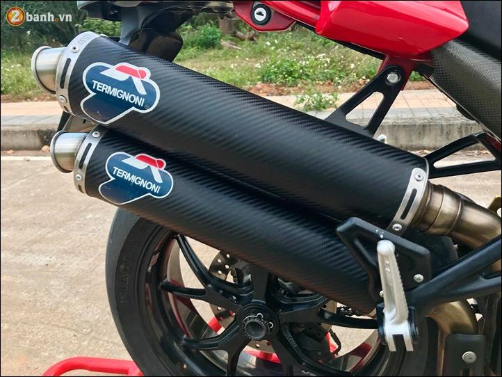 Ducati S4R Quai vat co dai hoi sinh khong tuong - 10