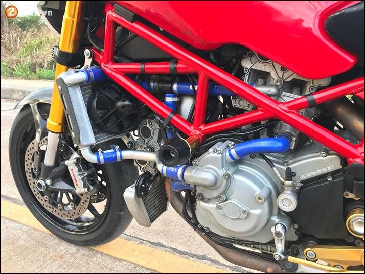 Ducati S4R Quai vat co dai hoi sinh khong tuong - 14