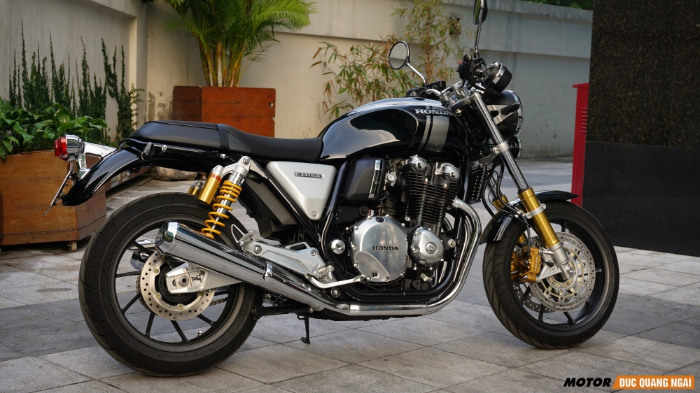 Honda CB1100 Uu dai Tet 2018 - 2