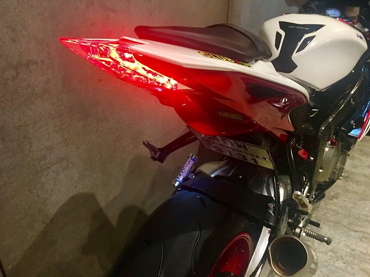 BMW S1000RR dep rang ngoi cung style HP4 Red - 11