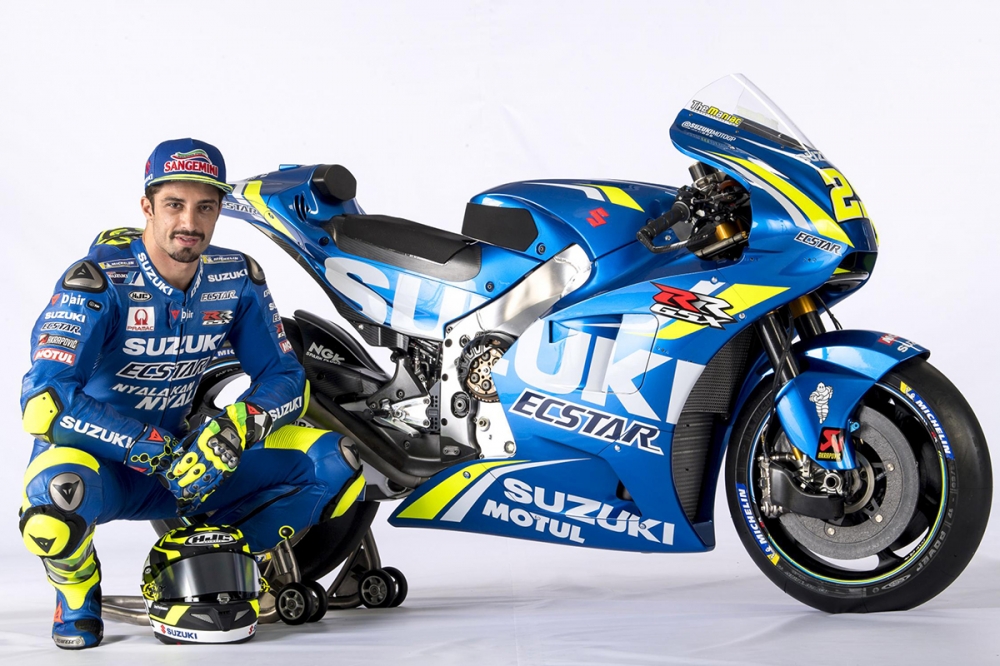 Chi tiet Suzuki GSXRR 2018 tham du mua giai motoGP - 8