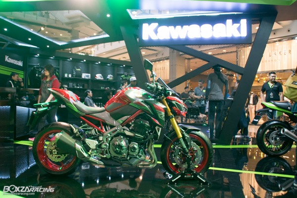 Kawasaki Ninja H2 SX SE 2018 lo gia ban - 7