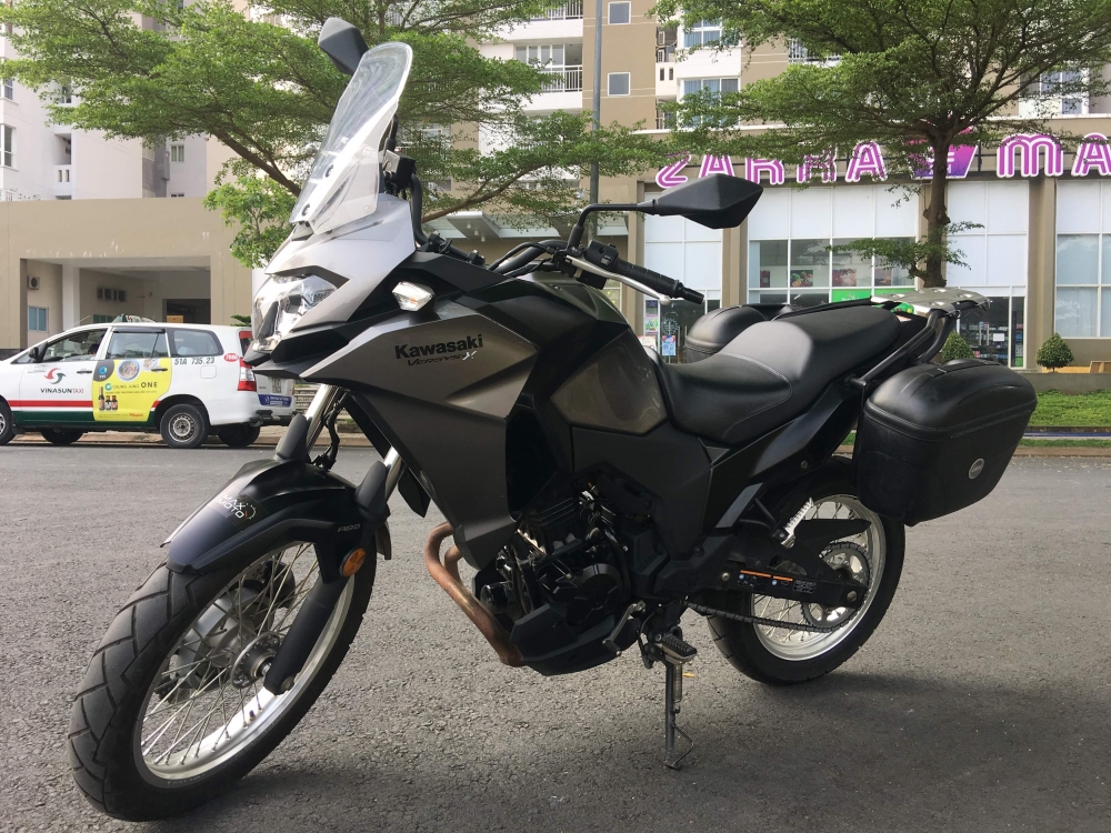 Kawasaki versys 300 adventure 2017 vua lan banh duoc 7000km - 7