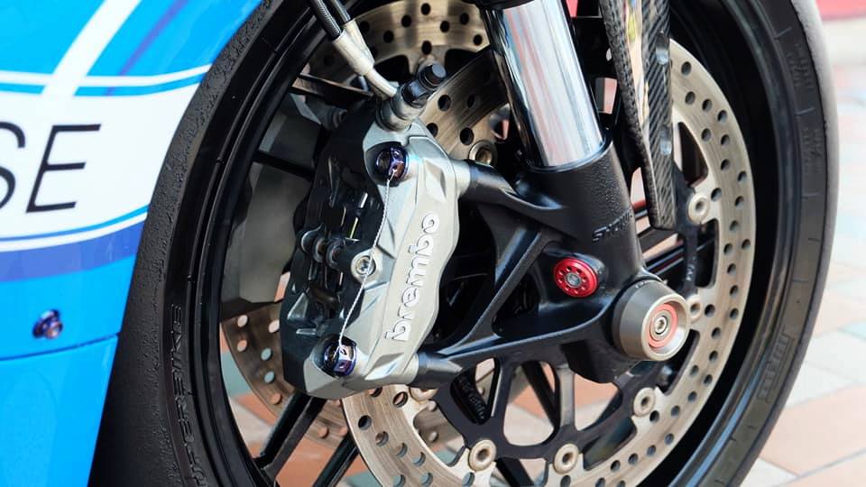 Ducati 899 Panigale thoat xac ngoan muc cung Version Blue Pestronas - 9