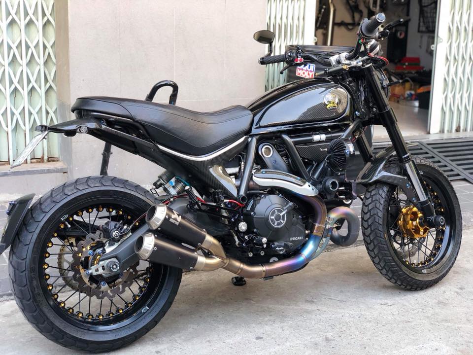 Ducati Scrambler huyen thoai co dien dam chat choi tu Biker Viet - 5