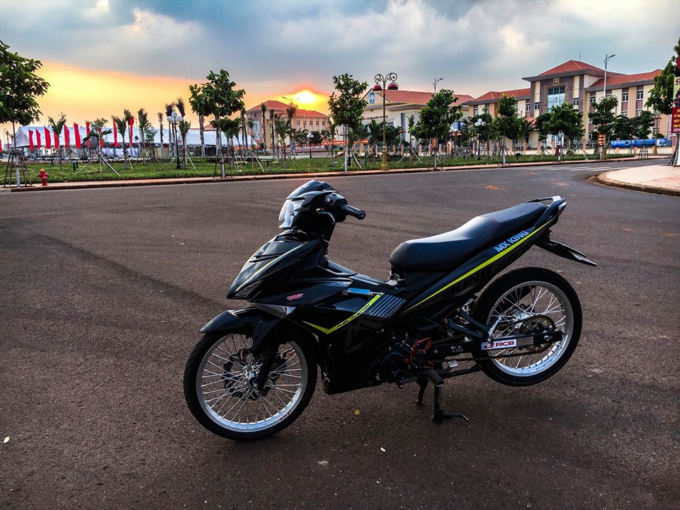 Exciter 150 do day ca tinh cua Biker Binh Phuoc - 8