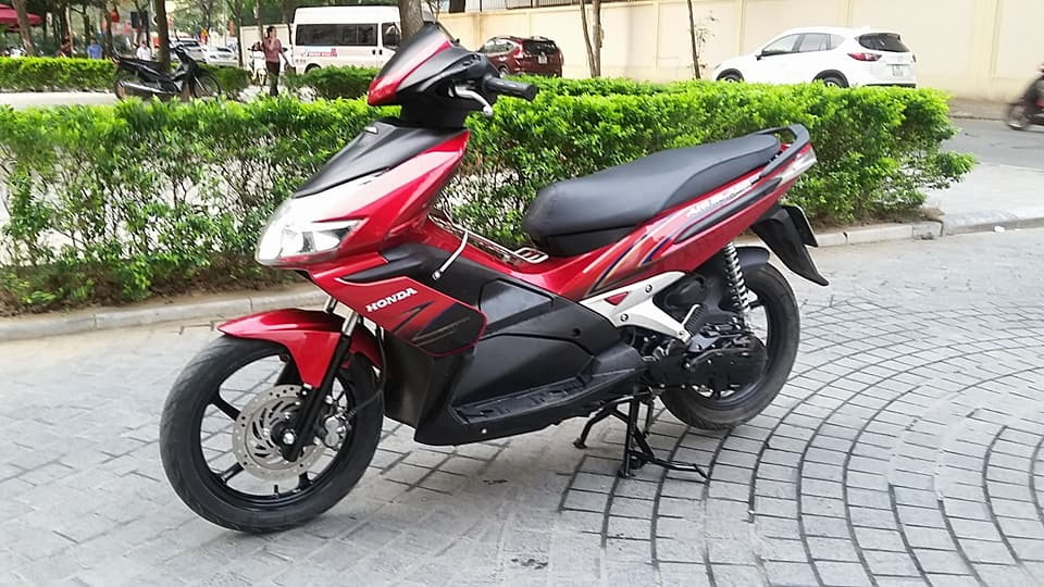 Honda Airblade 110cc mau do den che thuong bien HN - 5