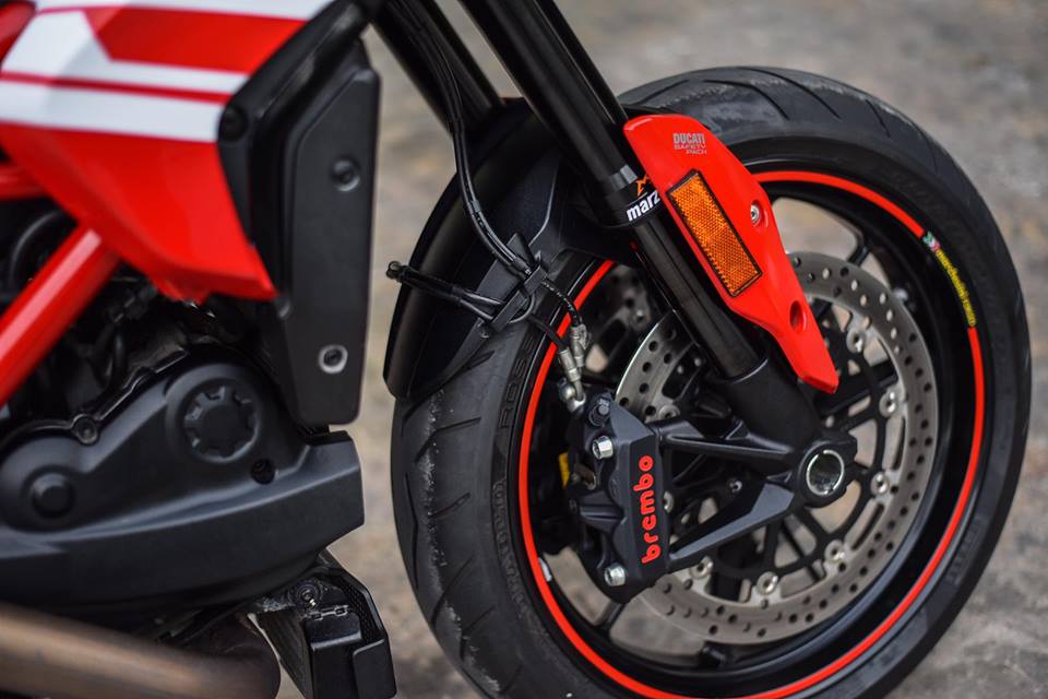 Ducati Hypermotard 939 ban nang cap hoan hao qua style Hyper SP - 8