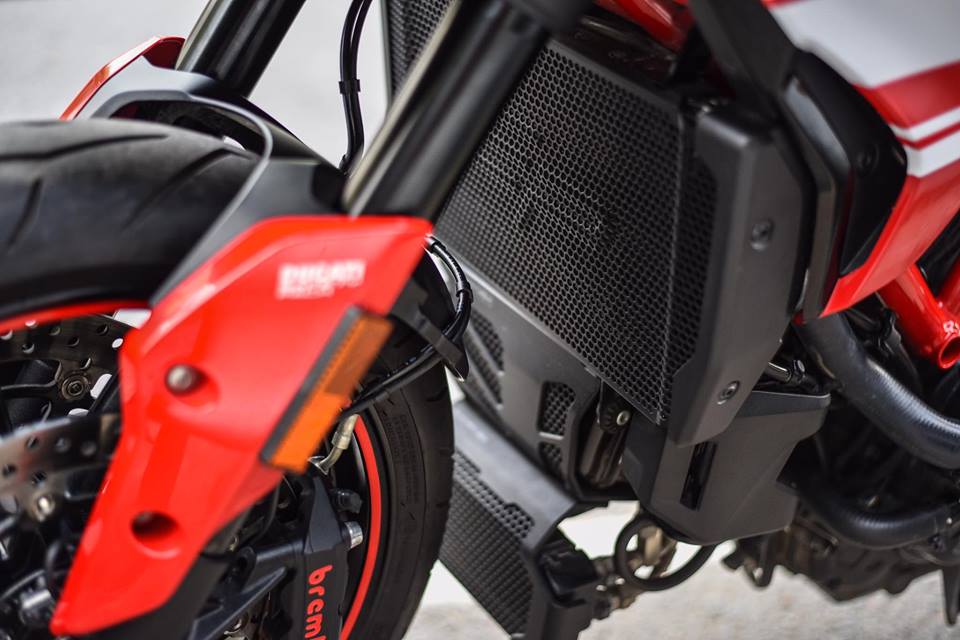 Ducati Hypermotard 939 ban nang cap hoan hao qua style Hyper SP - 9