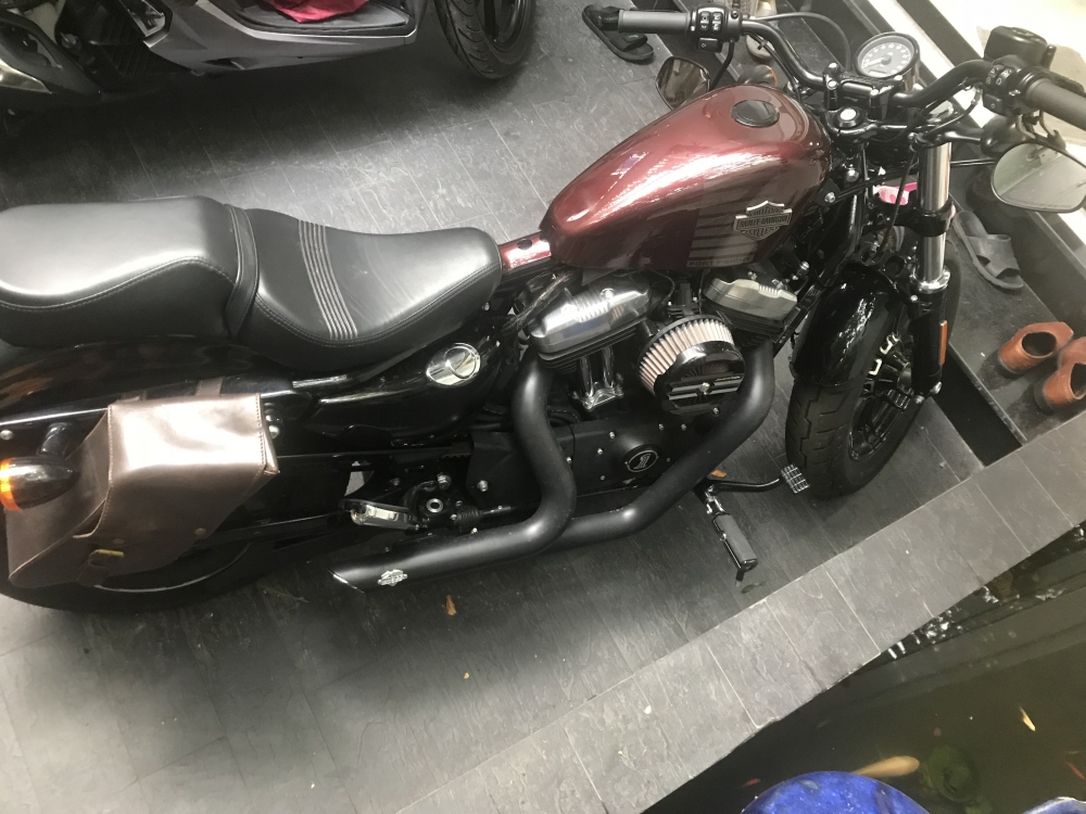 Harley 48 2017 hqcn 1 chu dap thung - 2