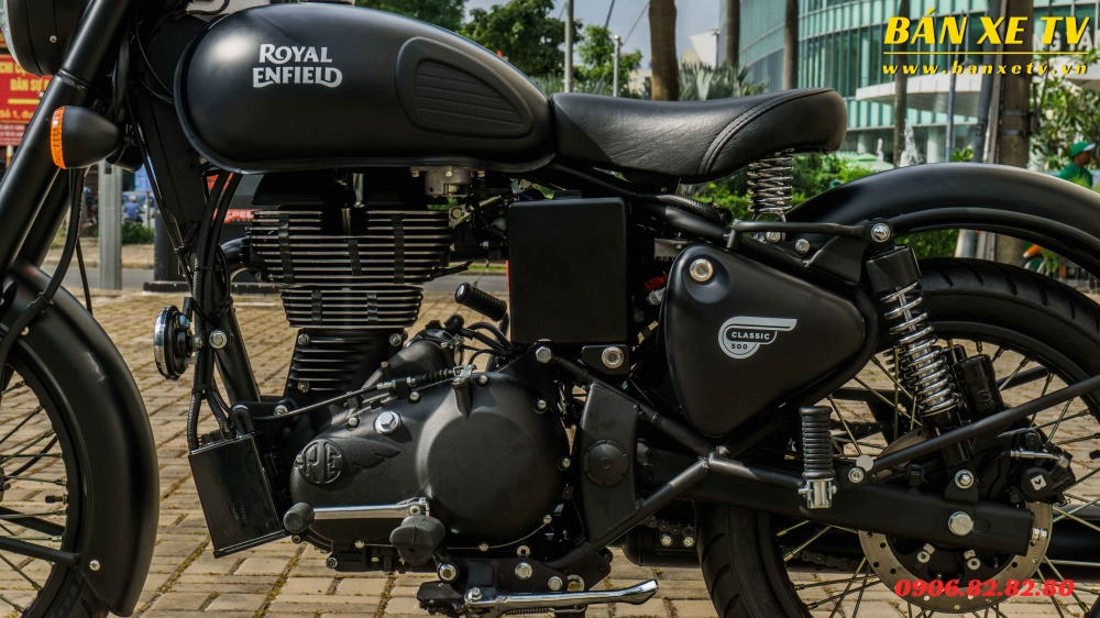 Royal Enfield Classic Stealth Black chinh hang Hoang Minh Khoi LH 0906828280 - 2