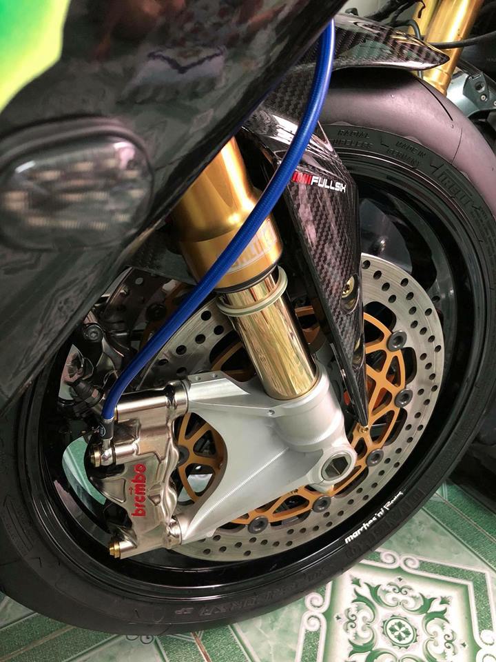Yamaha R1 ban do Monster dam chat choi cua Biker Viet - 5