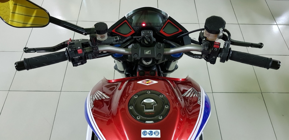 Ban Honda CB1000RAHQCNABSHISSODO 18KBien so VIP - 33