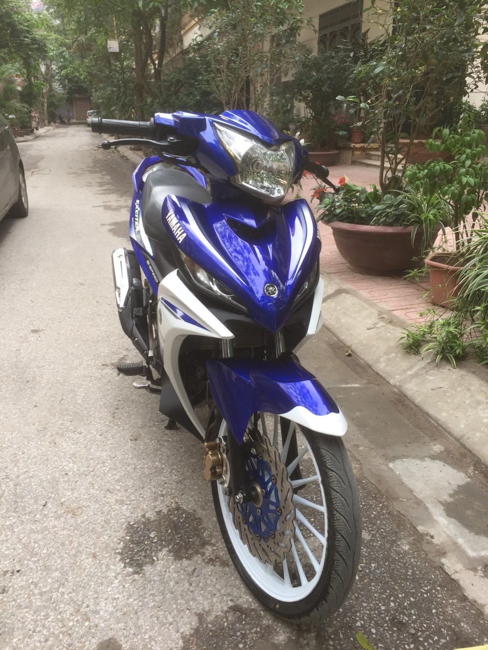 Ban xe Yamaha Exciter 135GP may chat nguyen ban 2015 - 2