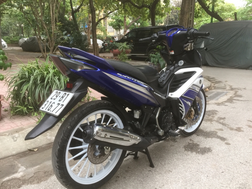 Ban xe Yamaha Exciter 135GP may chat nguyen ban 2015 - 3