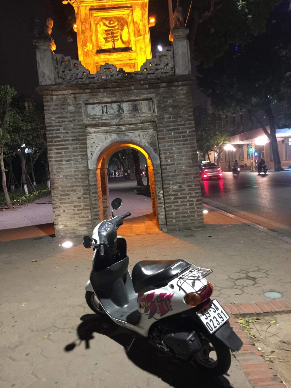 Biker Viet di Phuot Xuyen Viet 30 ngay voi chiec Honda Dio Fit - 2