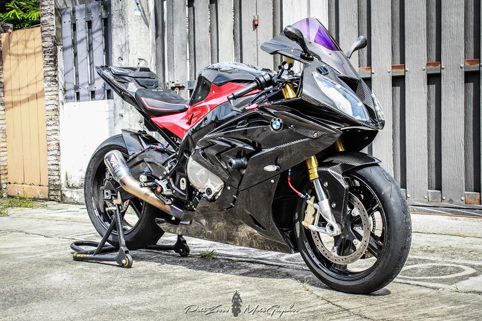 BMW S1000RR tao dang cuc gau voi Nakedbike Z1000 - 5