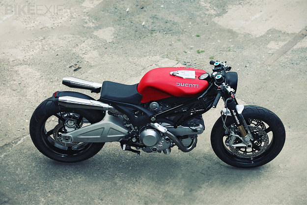 Chiem nguong Quai vat JVBMoto Ducati Monster 1100 - 5