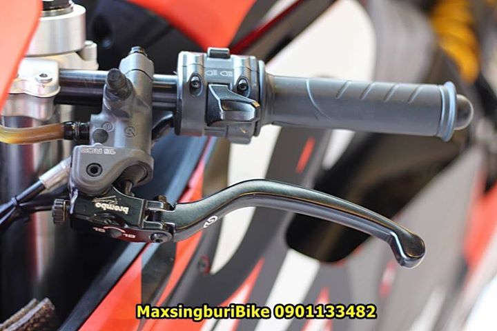 Ducati Panigale 899 ban do dam chat choi ben bo canh Redbull - 5