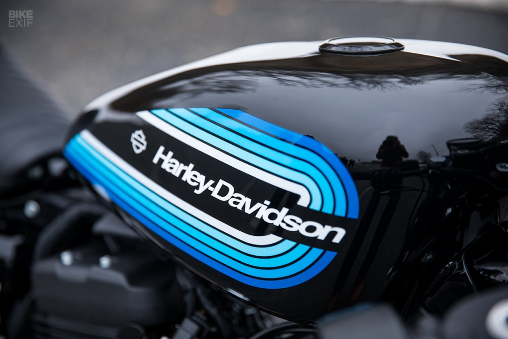 Harley Davidson SPORTSTER IRON 1200 ban do dot bien mang hinh thai Cafe Racer - 5