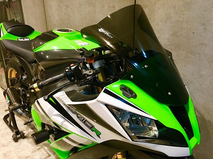 Kawasaki ZX10R chan dung sieu mo to dinh dam trong phan khuc Superbike - 3