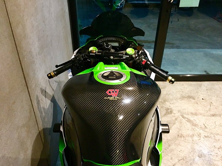 Kawasaki ZX10R chan dung sieu mo to dinh dam trong phan khuc Superbike - 6