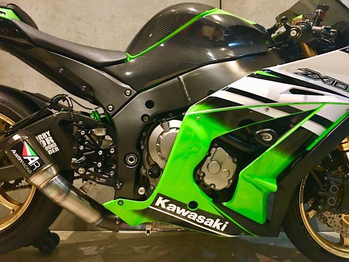 Kawasaki ZX10R chan dung sieu mo to dinh dam trong phan khuc Superbike - 8