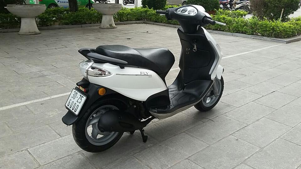 Piaggio Fly 125 mau trang bien Ha noi nhap y - 6