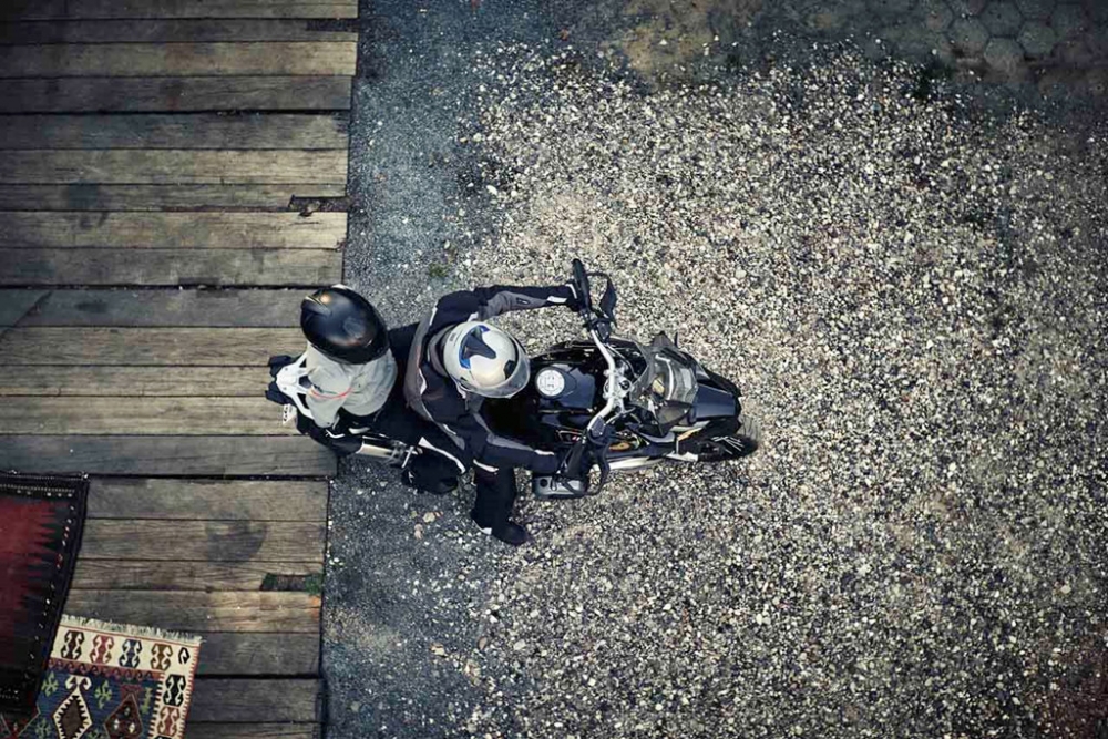 7 moto phan khoi lon BMW Motorrad ban tai VN gia tu 189 trieu dong - 3