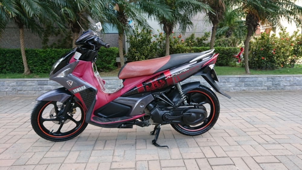 Ban xe Nouvo lx 135cc den tim cuc hiem hinh thuc moi nguyen ban 125tr - 3