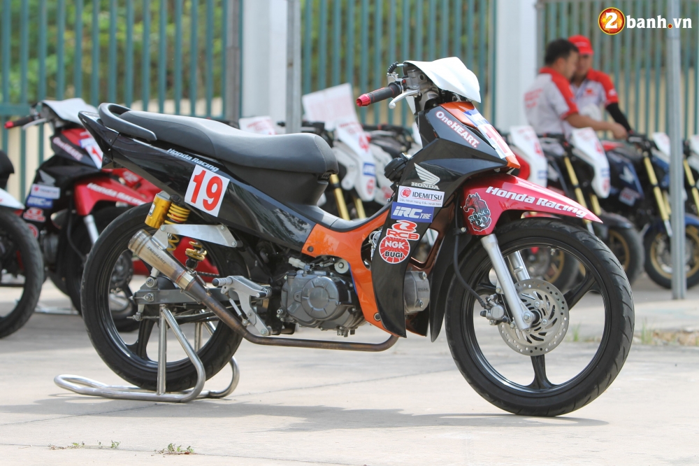 Honda Viet Nam ra mat 3 mau xe do tham du giai dua mo to tai Can Tho - 2