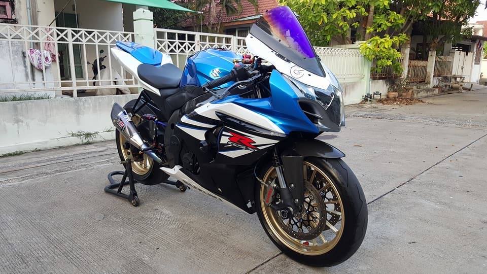 Suzuki GSXR1000 do day xuc cam voi thuong hieu GaleSpeed - 3