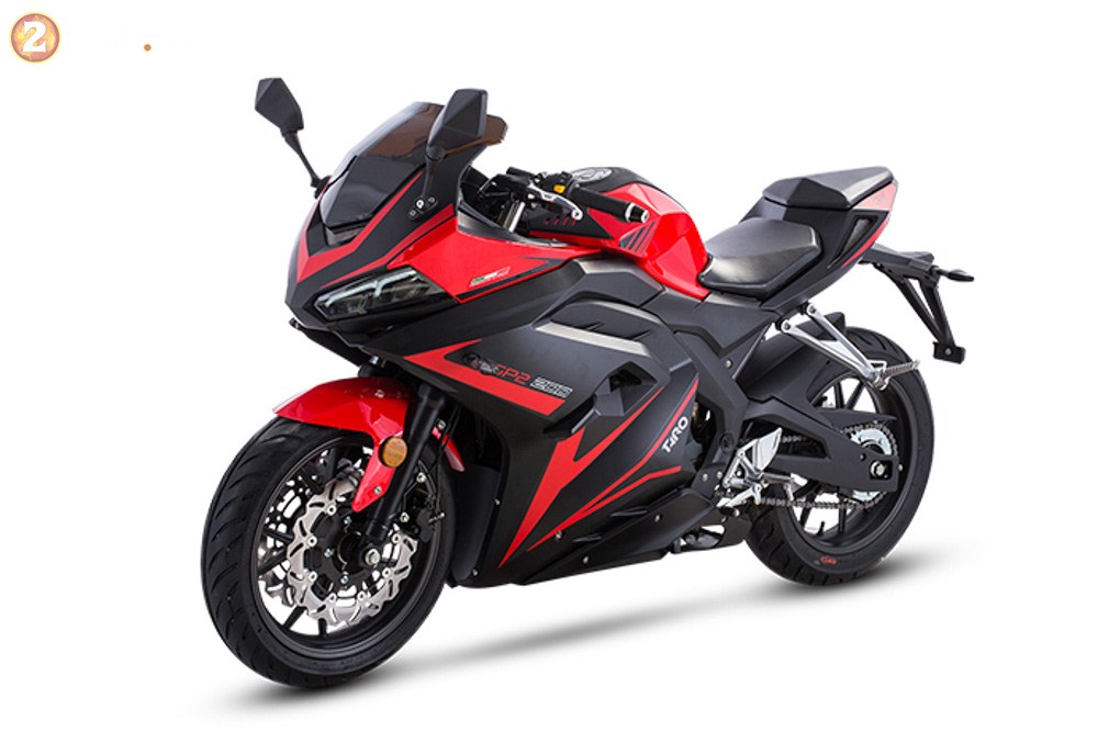 Xuat hien phien ban nhai Honda CB1000RRYamaha XMAX duoi danh thuong hieu TAROMOTO - 5
