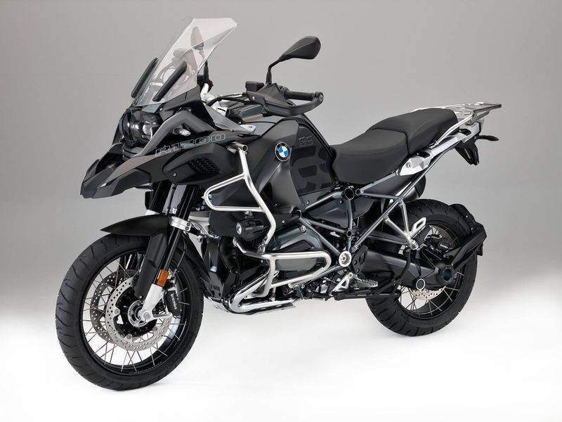 Bang gia xe BMW Motorrad moi nhat thang 62018 tai Viet Nam - 9