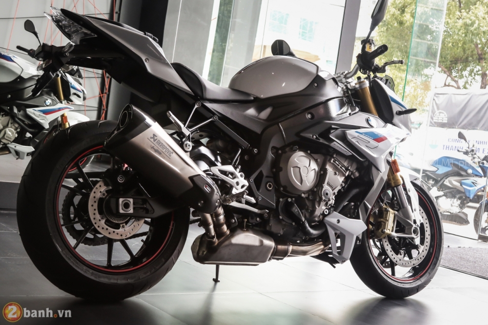 Can canh BMW S1000R 2018 full option co gia tu 529 trieu VND tai Viet Nam - 18