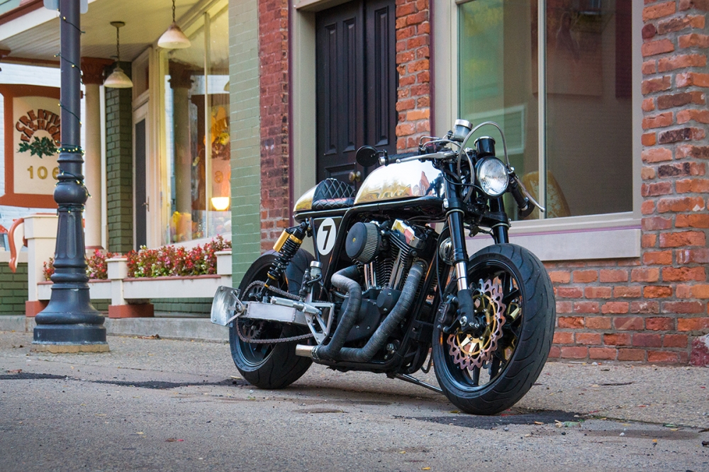 HARLEY SPORTSTER do an tuong voi phong cach CAFE RACER - 3