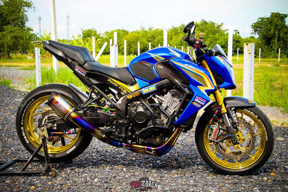 Honda CB650F day noi bat voi trang bi sac so - 3