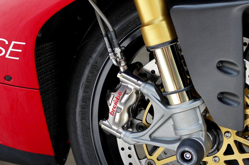 Man nhan voi Superbike Ducati 1299 Panigale S do cuc chat - 12