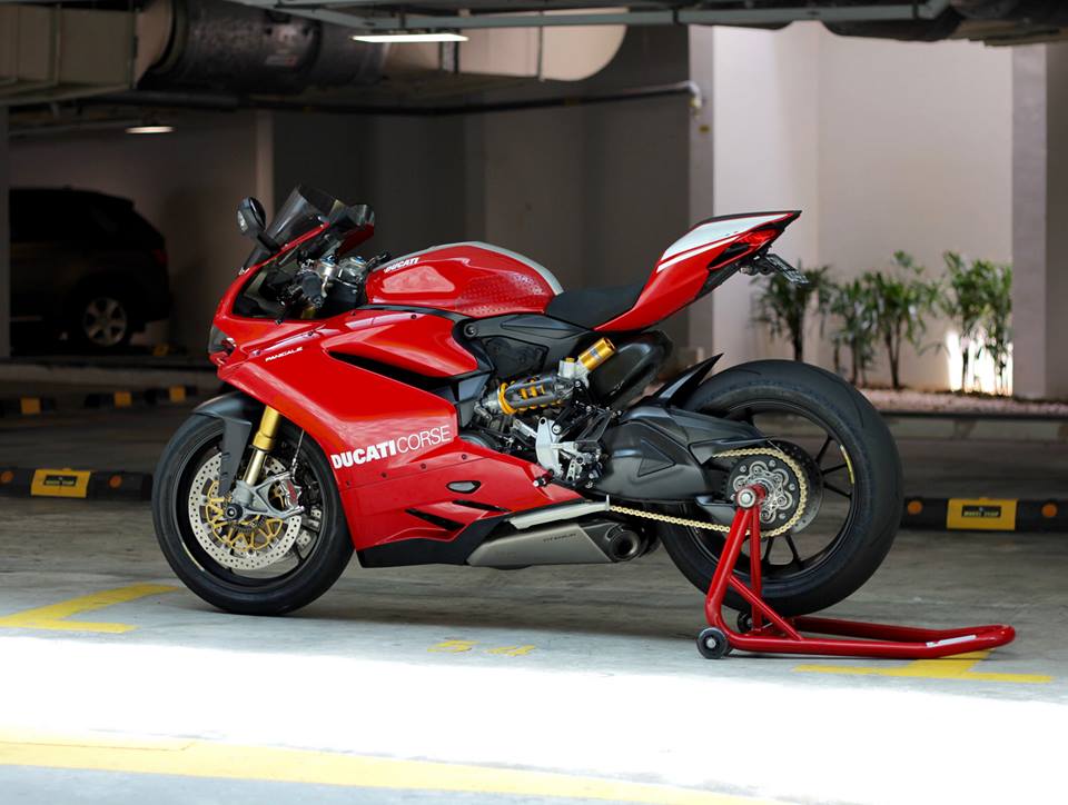 Man nhan voi Superbike Ducati 1299 Panigale S do cuc chat - 18