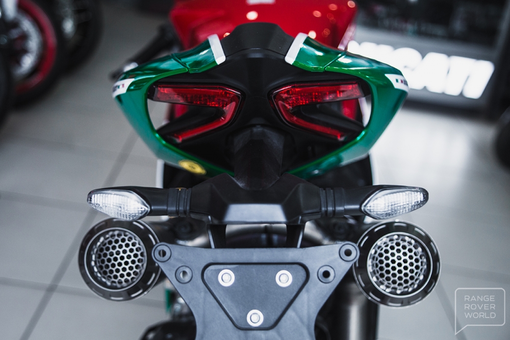 Can canh DUCATI 1299 PANIGALE R FINAL EDITION gia 40000 USD - 21