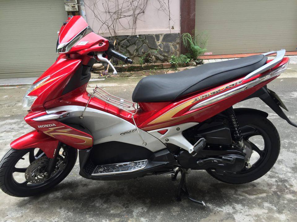 Honda Airblade fi 2010 nguyen ban dung cuc ben xe chinh chu - 4