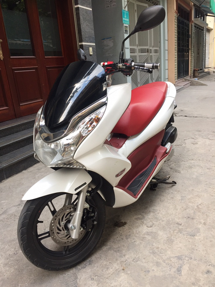 Pcx125 fi chinh chu 2014 trang do con moi nha it su dung 30tr500